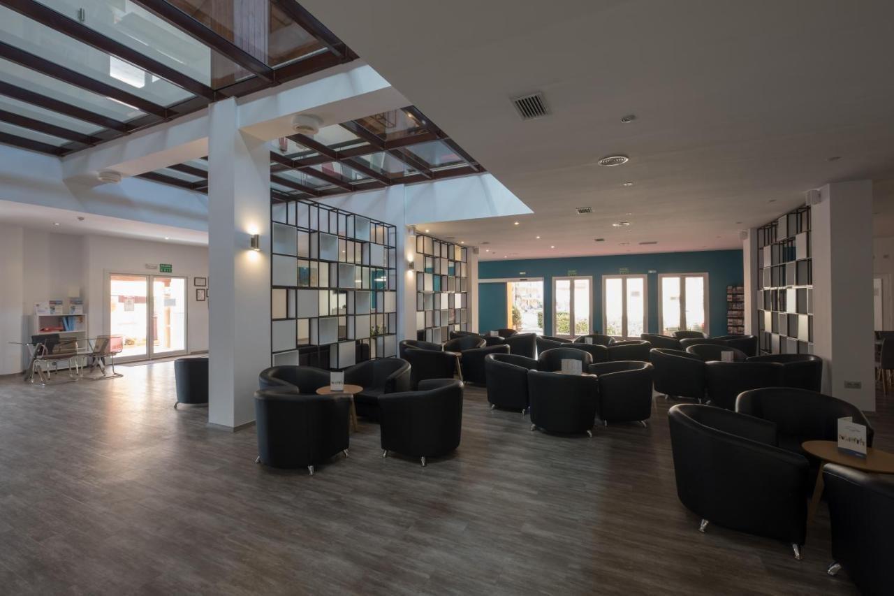 Aparthotel Las Dunas Chiclana de la Frontera Kültér fotó