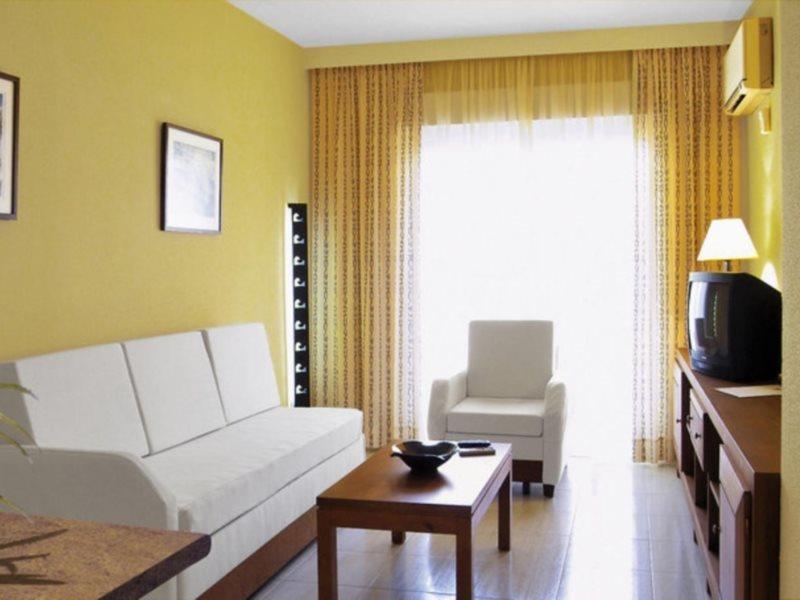 Aparthotel Las Dunas Chiclana de la Frontera Kültér fotó